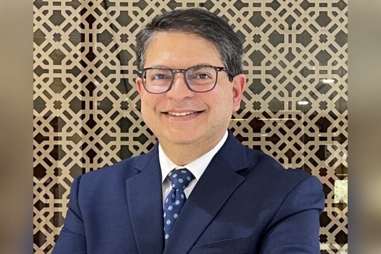 AKU Welcomes New Dean for Medical College, Pakistan